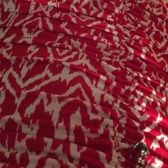 🚫NO TRADES🚫 adjustable medium but could fit a S - Picture 4 of 4