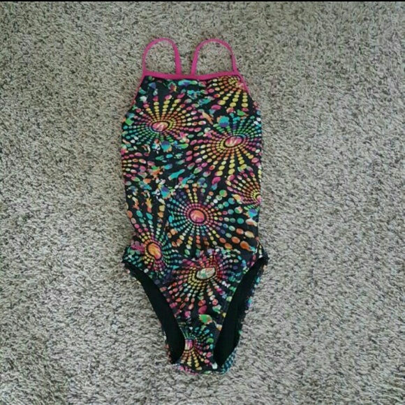 Women's swim suit
