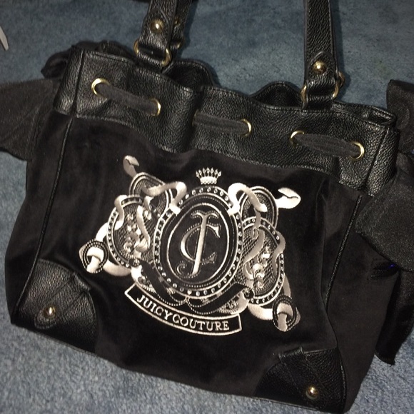 Juicy Couture Handbags - Juicy purse