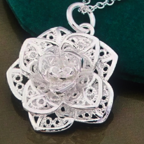 Sterling silver flower pendant