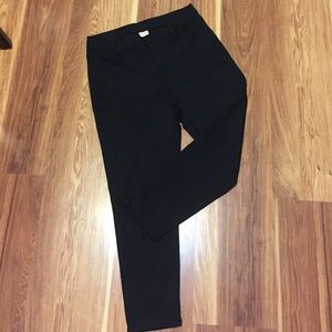NWOT black Capri jeggings
