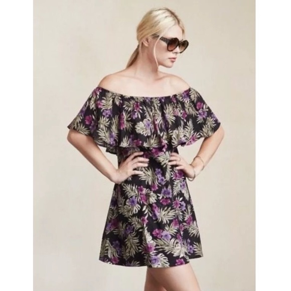 🎉SOLD🎉 Reformation Floral Nashville Dress