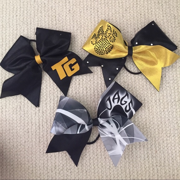 Top Gun Practice bows