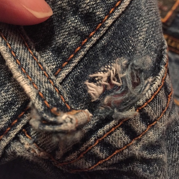 Lucky Brand Jeans - Picture 2 of 4