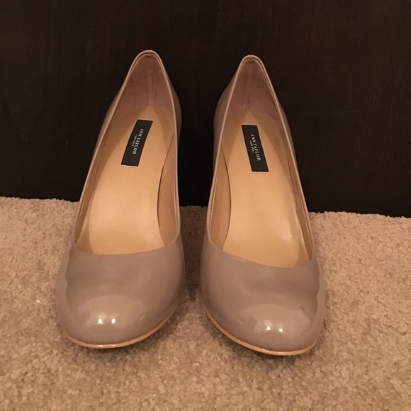 Ann Taylor Pumps