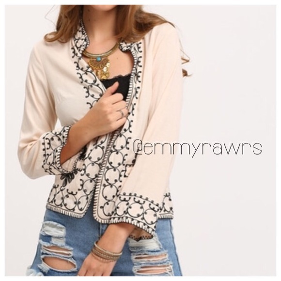 Last one ! - New Embroidered Open Jacket - Picture 2 of 4