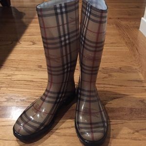 Burberry Haymarket Rainboot