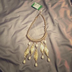 🚫SOLD🚫 Lilly Pulitzer She Shells Necklace