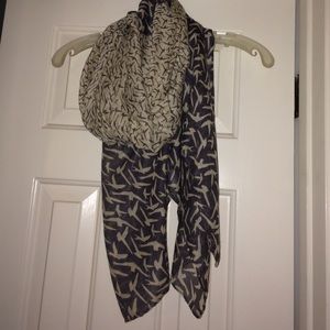 Bird design scarf