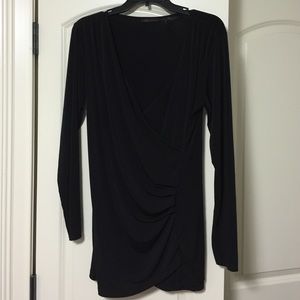 Ruched black top