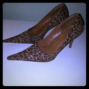 Leopard heels