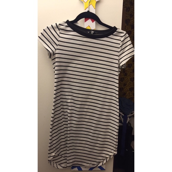 Charlotte Russe bodycon casual dress!