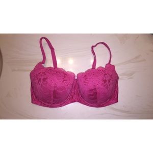 Victoria's Secret hot pink push up bra 💕