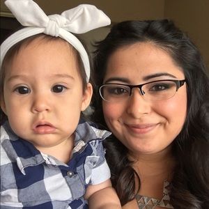 Meet your Posher, Monique