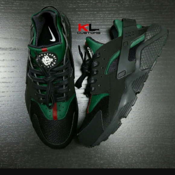 Meet your Posher, Adrian - Picture 1 of 1