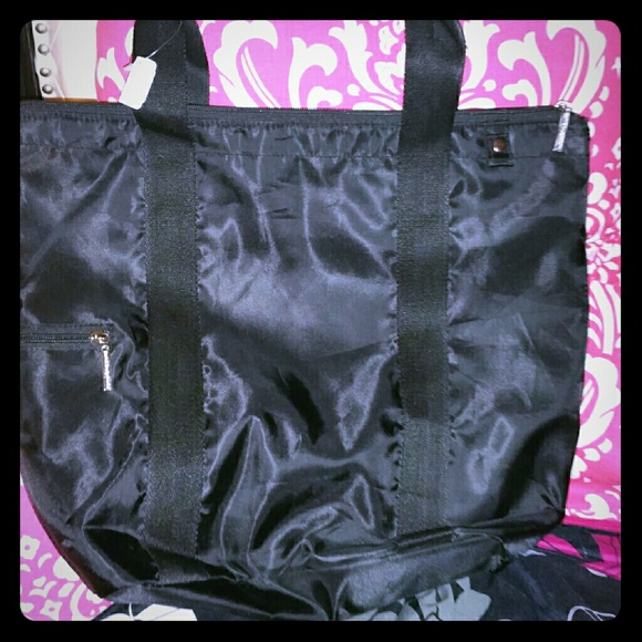 BATH AND BODY WORKS REVERSIBLE BAG
