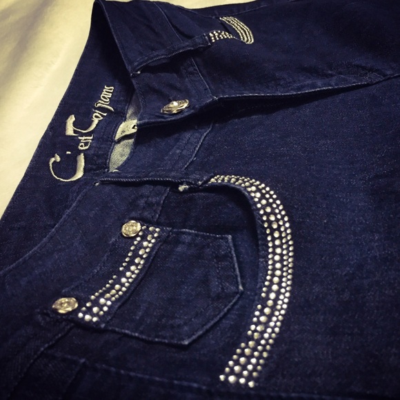 ๐๐Jean๐ - Picture 3 of 4