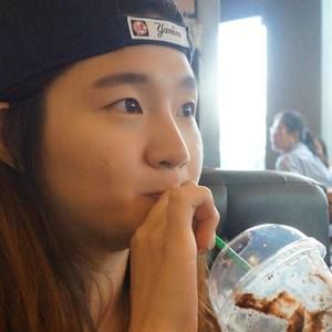 Meet your Posher, Jung joo