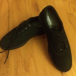 Black EasySpirit shoes