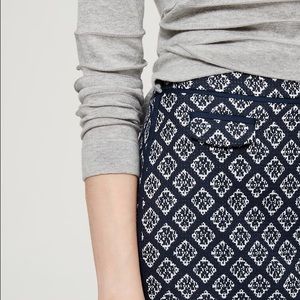 JACQUARD SHIRTTAIL PENCIL SKIRT