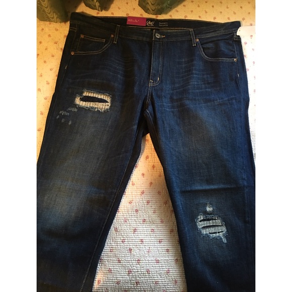 Mossimo dark wash destroyed boyfriend jeans