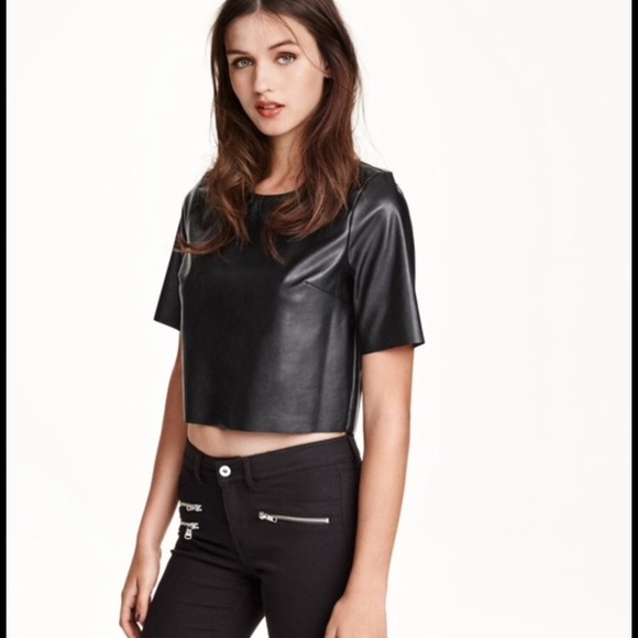 H&M DIVIDED BLACK FAUX LEATHER CROP TOP