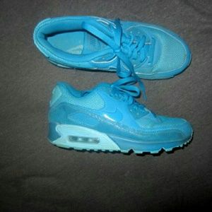 Women Nike shoes size 8