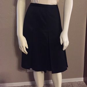 J. Crew HIGH QUALITY Classic pleated crepe skirt