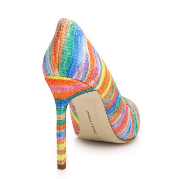 MANOLO BLAHNIK RAINBOW PUMPS - Picture 3 of 4