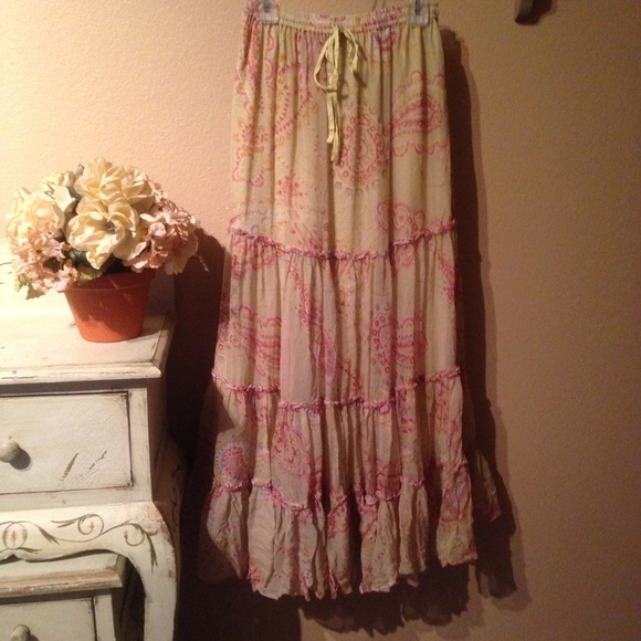 🌷 Romantic silky layered skirt 🌷