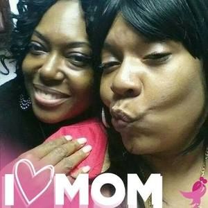 Meet your Posher, Tia