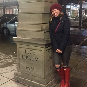 Meet your Posher, Cheyanne