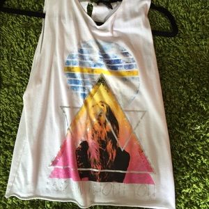 graphic tank
