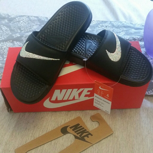 Nike swarovski slides - Picture 2 of 2