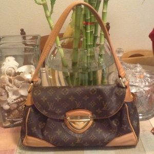 LOUIS VUITTON BEVERLY MM MONOGRAM SHOULDER BAG