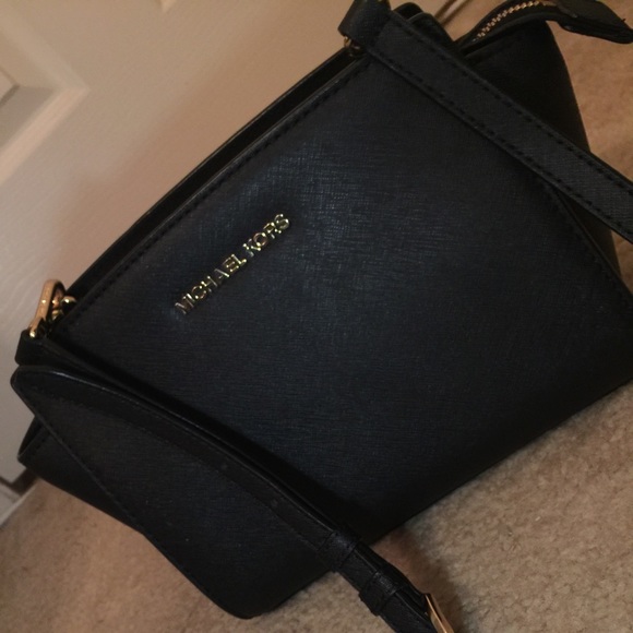 Michael Kors Mini Selma