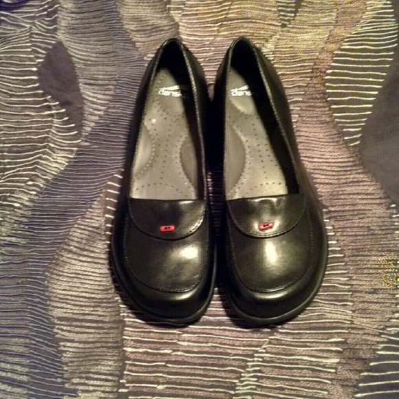 Black Dansko Loafers 37EUR