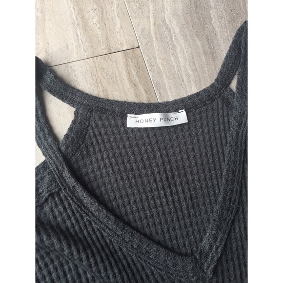 Last One • Cozy Off Shoulder Thermal - Picture 4 of 4