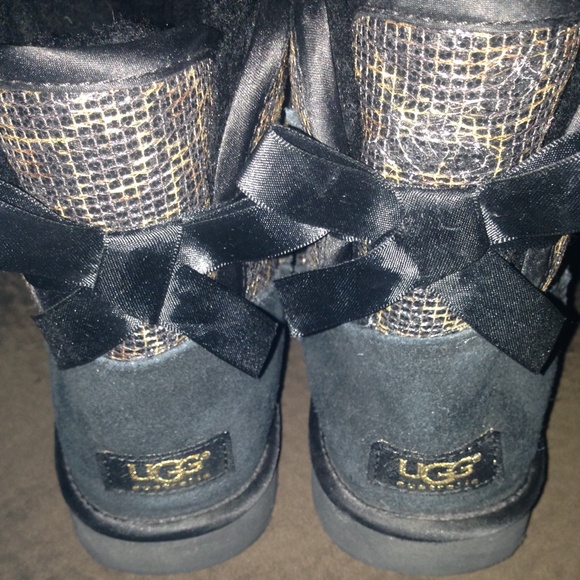 Ugg Australia size 7 like new cheetah print boots - Picture 2 of 4