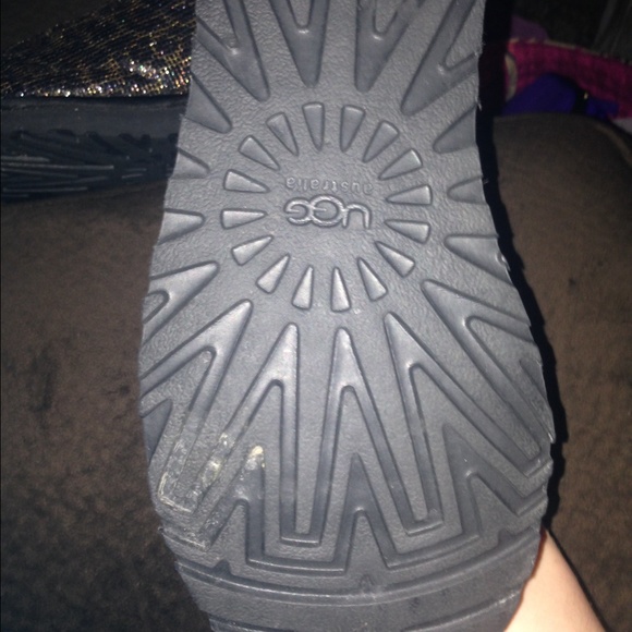 Ugg Australia size 7 like new cheetah print boots - Picture 3 of 4