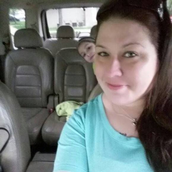 Meet your Posher, Mandy