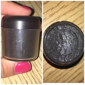 MAC high pigment Eye shadow