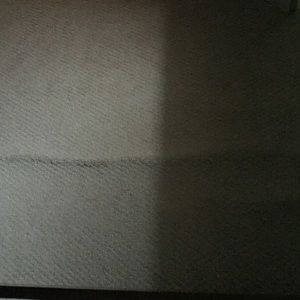 3 old navy white tanks size xs