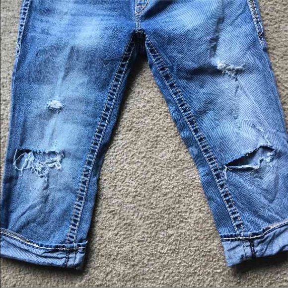 ๐๐ROCK REVIVAL CAPRI๐๐ - Picture 2 of 4