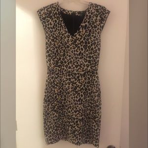H&M fitted leopard print dress