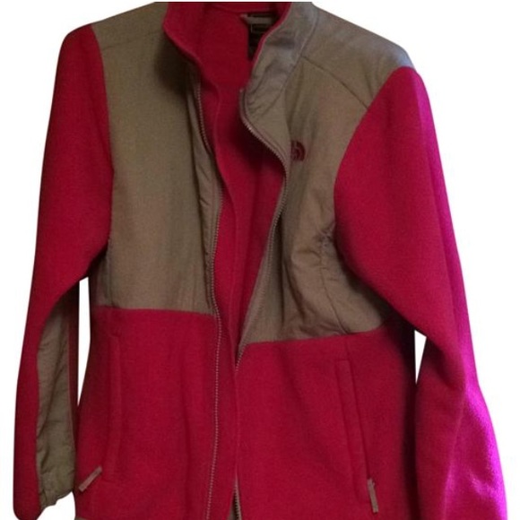 SOLD! Like new! The north face Denali - Picture 2 of 3