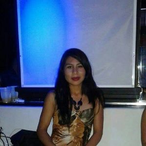 Meet your Posher, Mireya