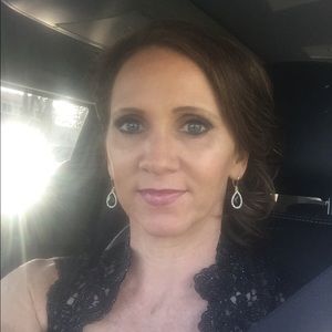 Meet your Posher, Heidi