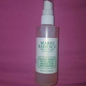Facial Spray w/ Aloe, Herbs and Rosewater
