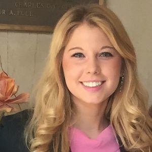 Meet your Posher, Alexis